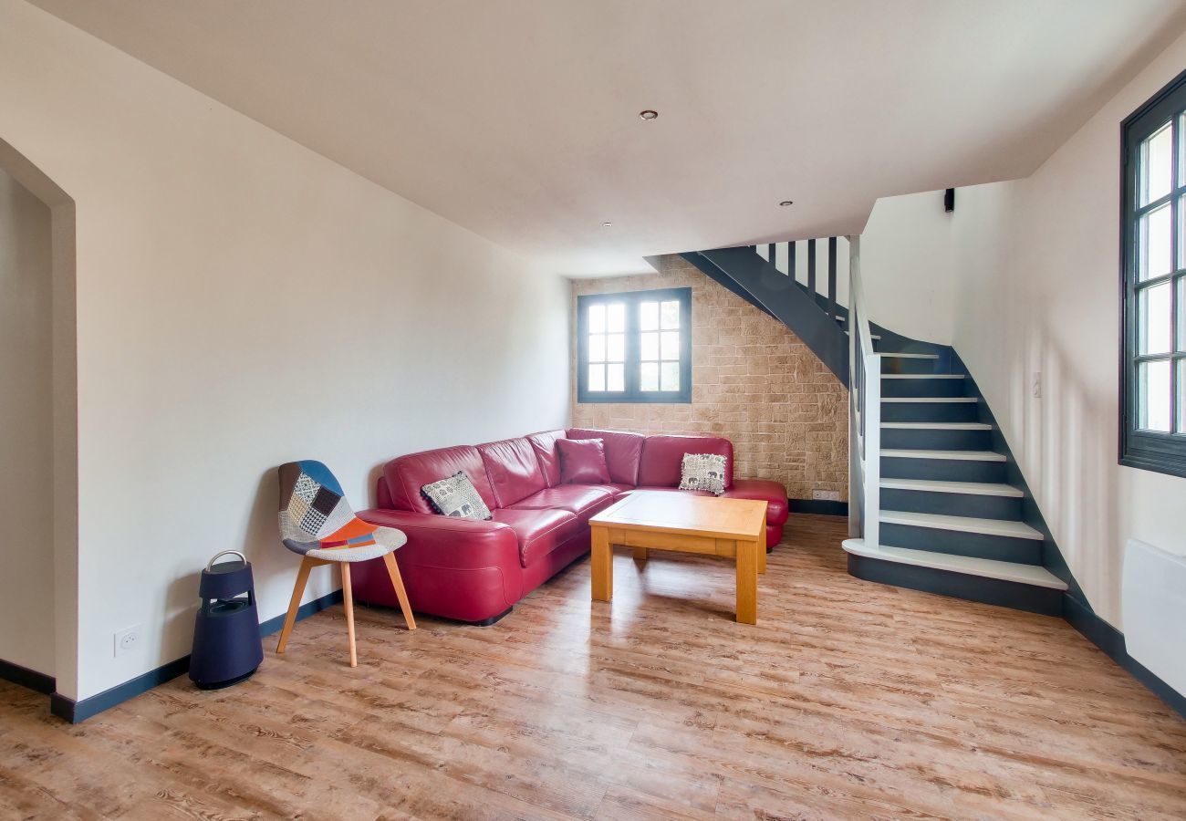 House in Avrillé - House for 10 with a pool