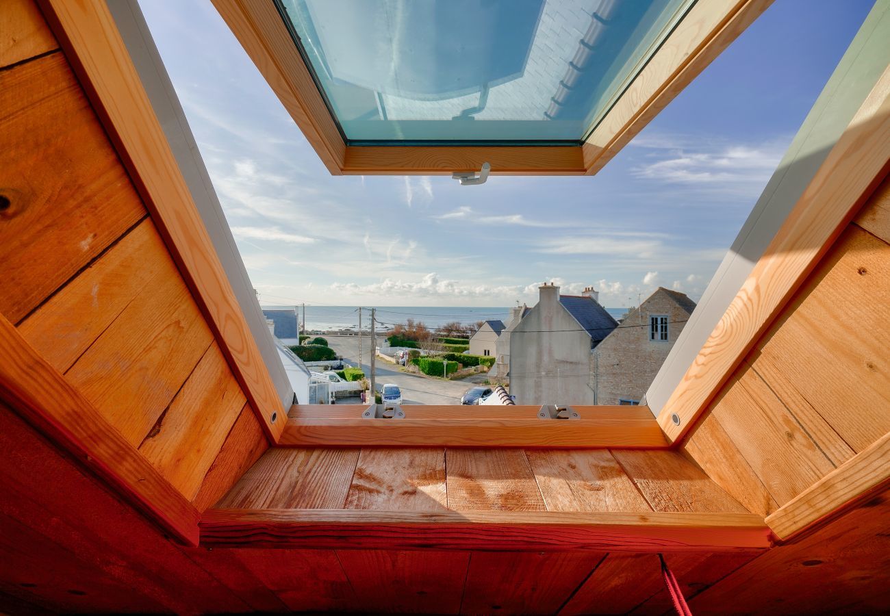 House in Penmarch - Sea view - House for 4, 500m from the beach