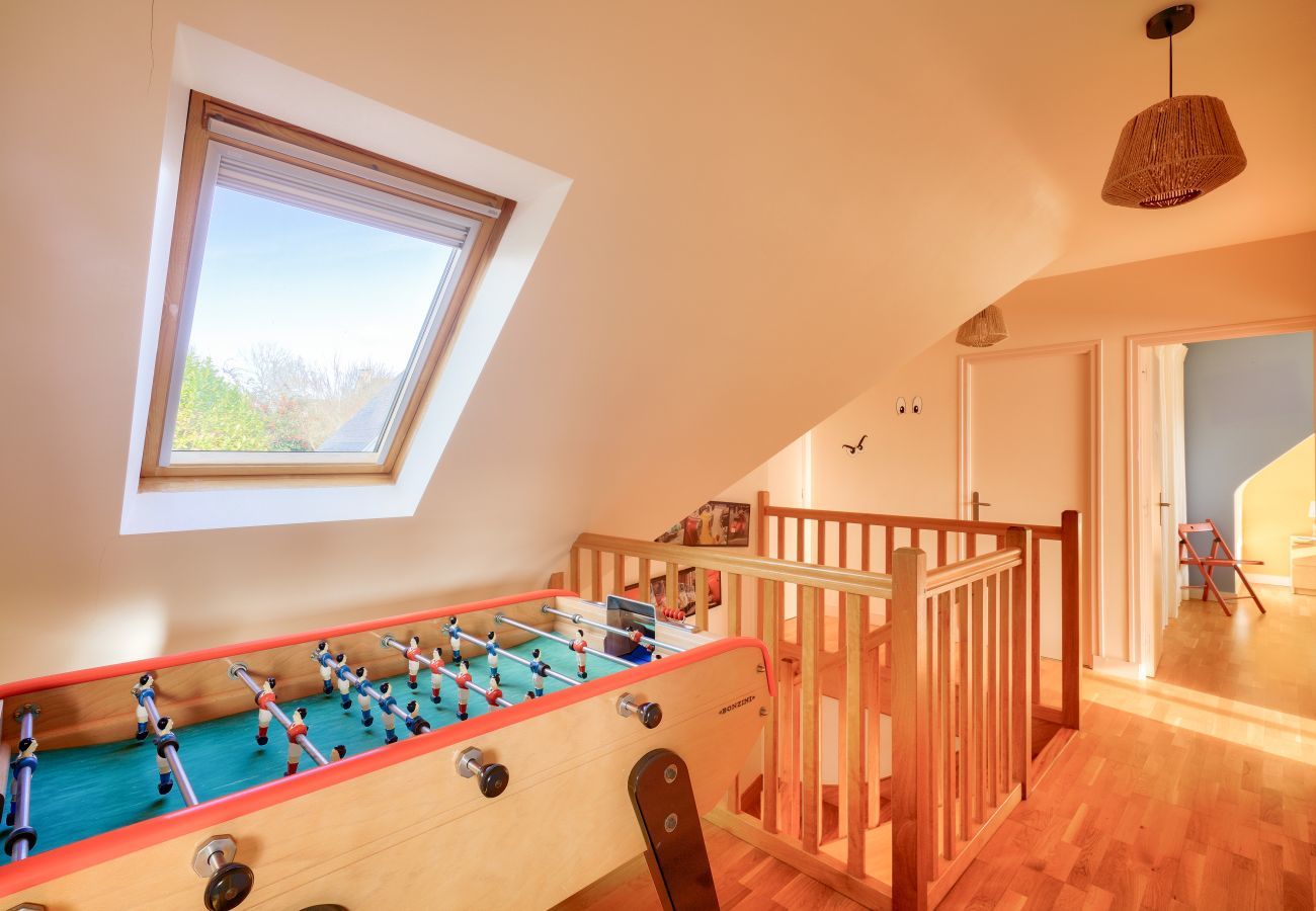 House in Plonéour-Lanvern - Pays Bigouden, maison pour 8 with a pool