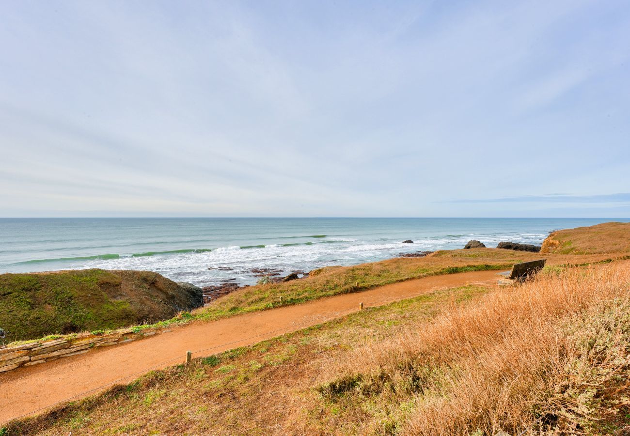 Apartment in Saint-Hilaire-de-Riez - Sea view - 50m from the beach - Apartment for 4