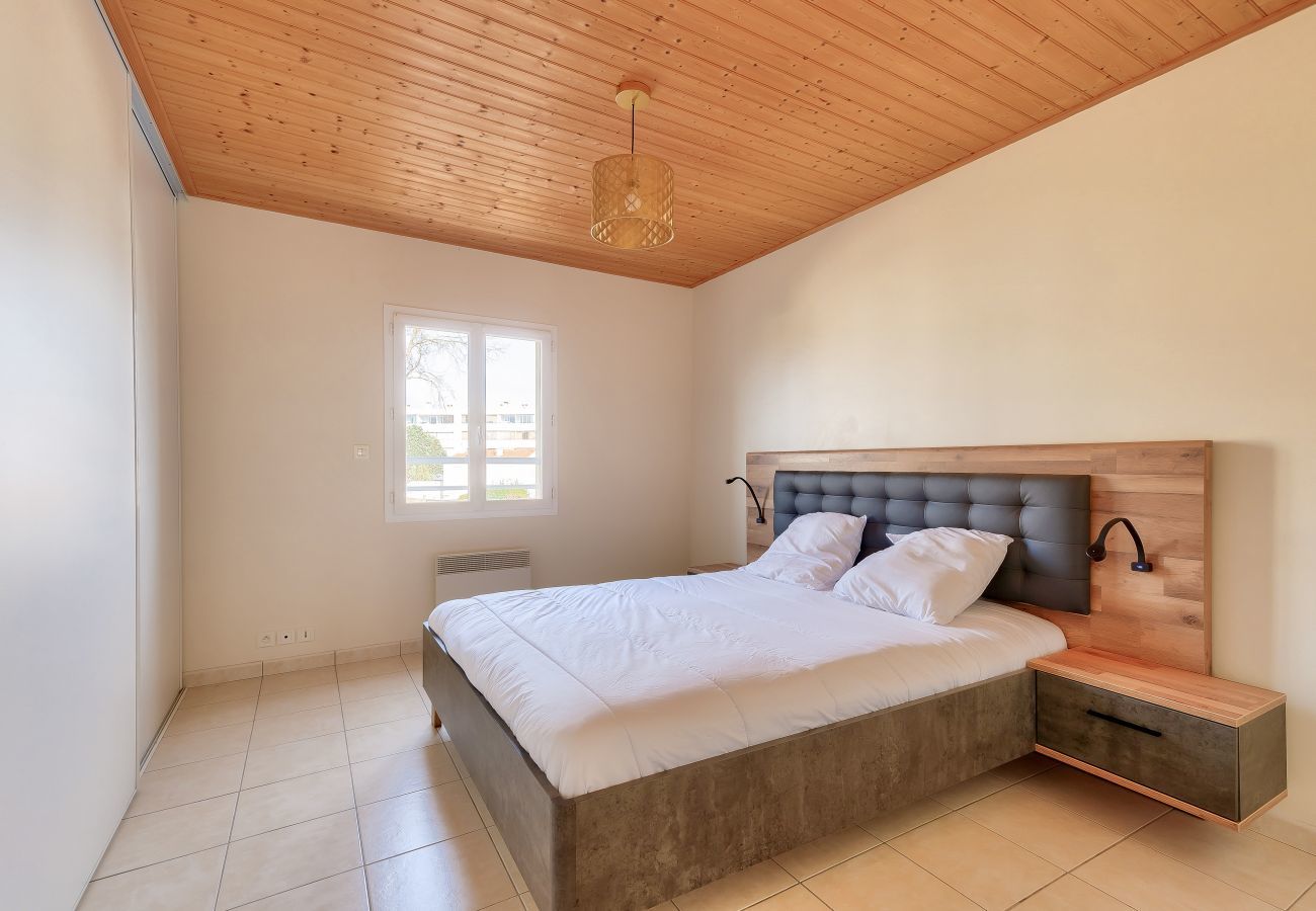 House in Les Sables-d´Olonne - Modern 2-bedroom house with shared pool