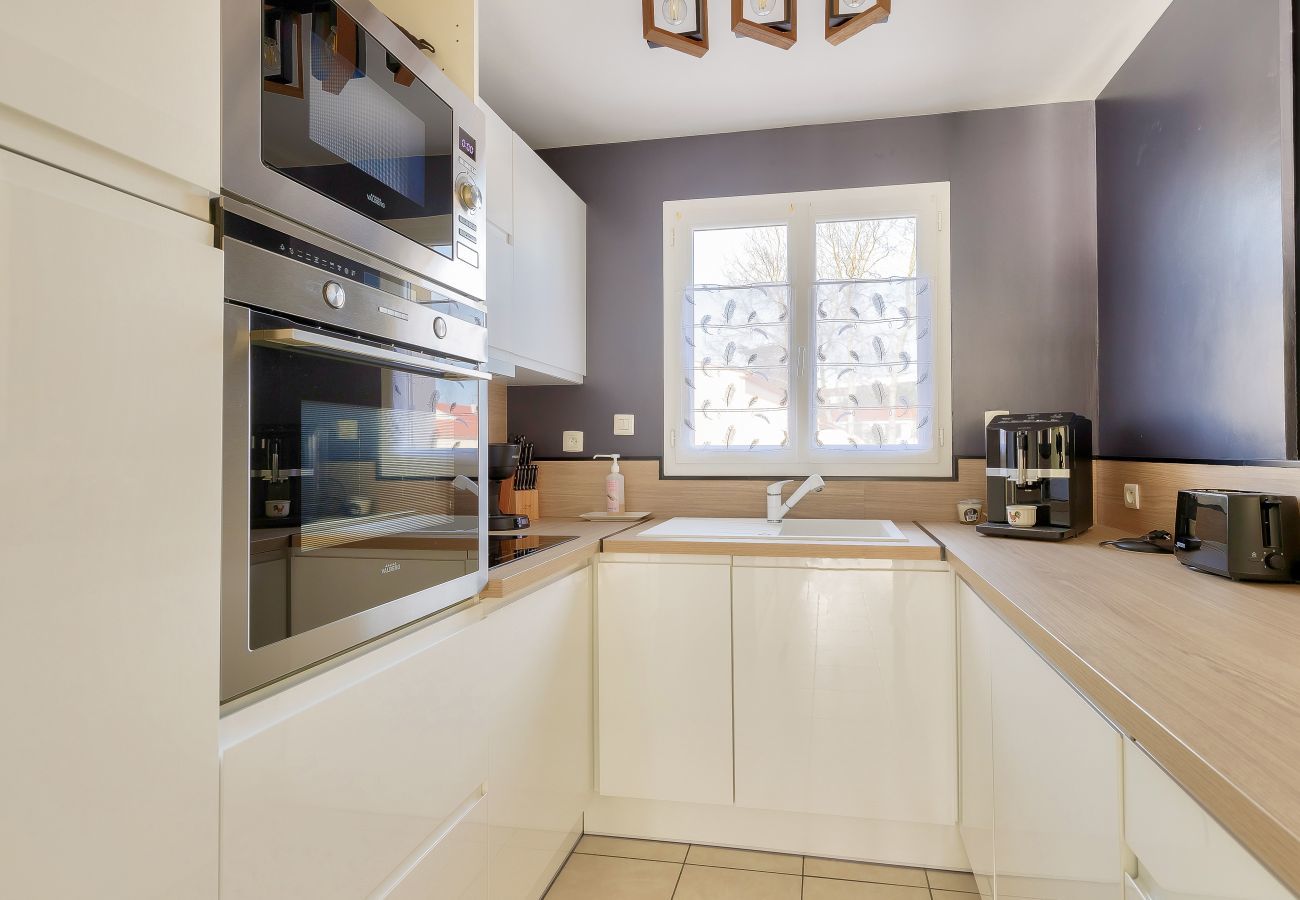 House in Les Sables-d´Olonne - Modern 2-bedroom house with shared pool