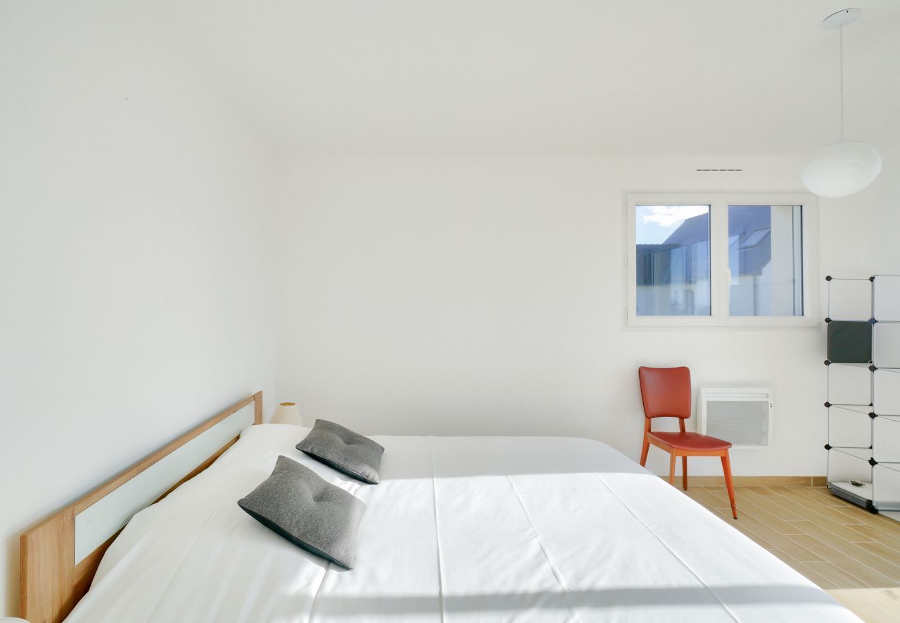 House in Penmarch - Breton stay for 7 with view of Eckmühl lighthouse