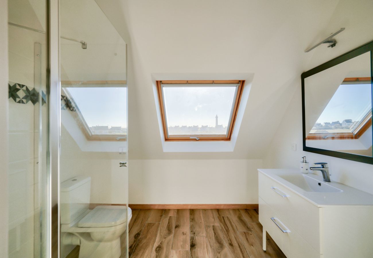 House in Penmarch - Breton stay for 7 with view of Eckmühl lighthouse