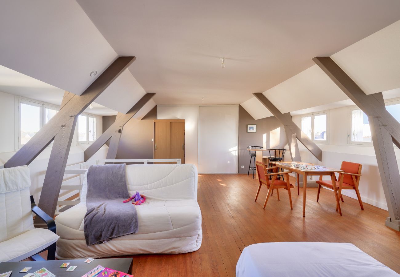 House in Plobannalec-Lesconil - Harbour view - House for 10 with garden
