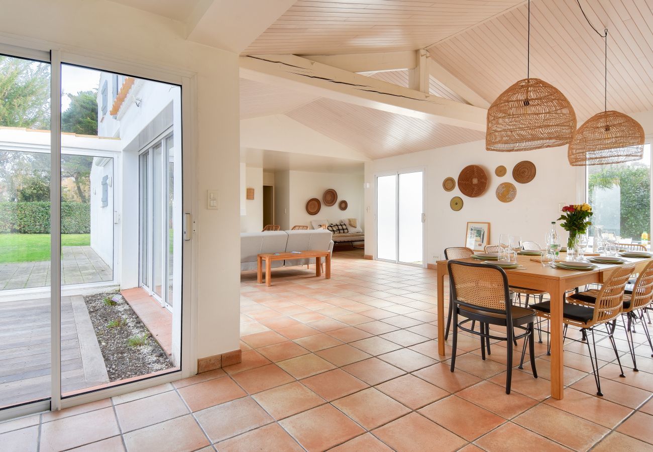 House in Noirmoutier-en-l´Ile - House for 14 - 150 m from La Clère beach