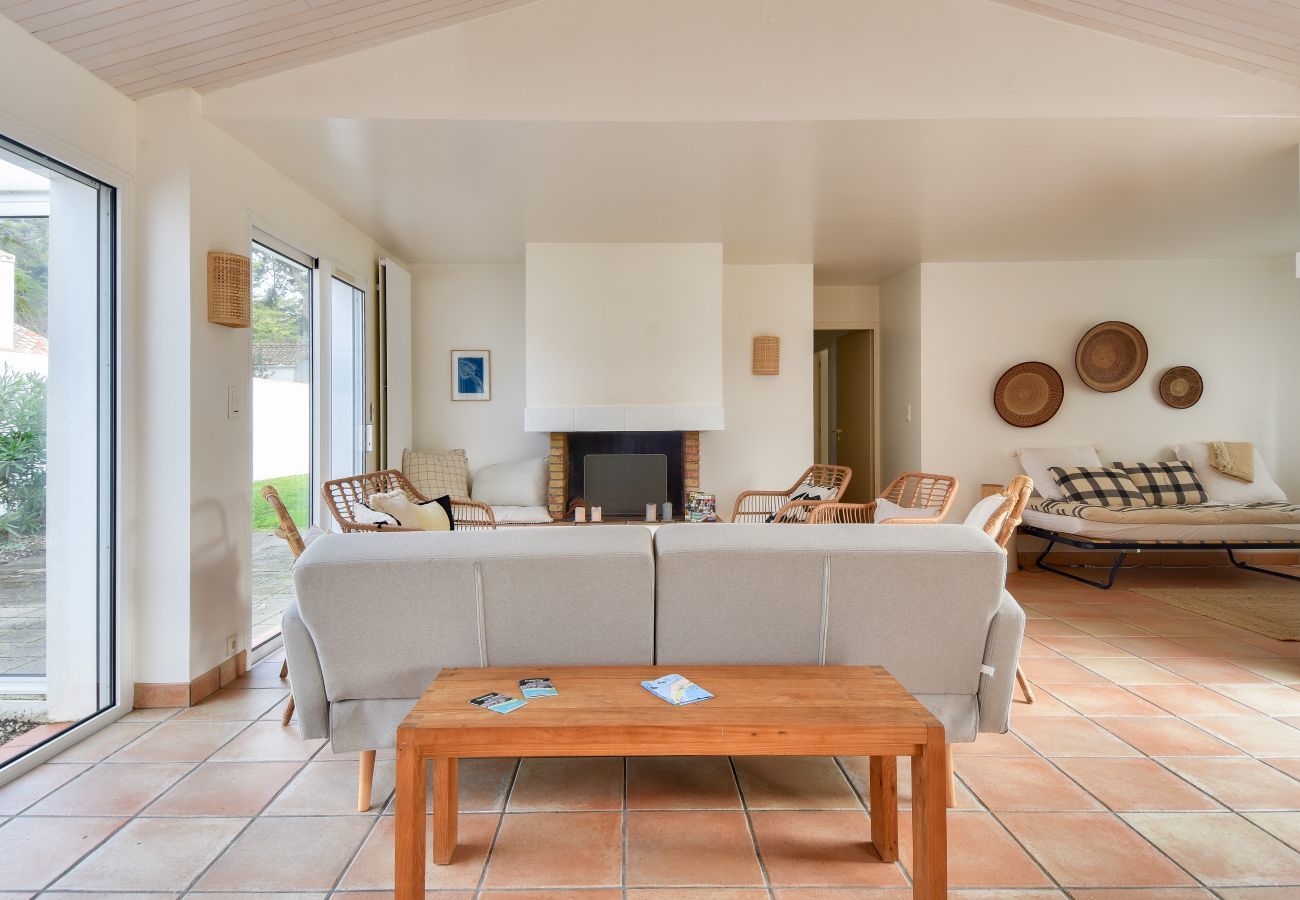 House in Noirmoutier-en-l´Ile - House for 14 - 150 m from La Clère beach