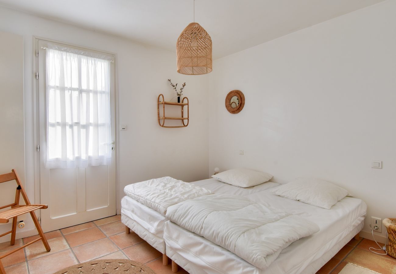 House in Noirmoutier-en-l´Ile - House for 14 - 150 m from La Clère beach