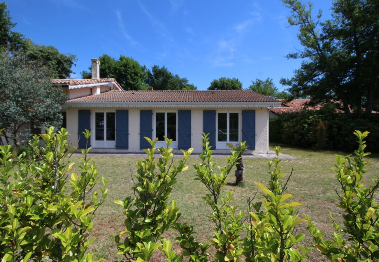 House in Andernos-les-Bains - House for 6 with swimming pool 