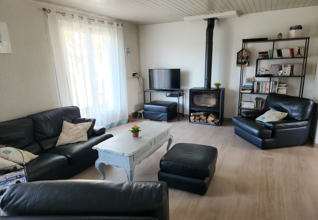 House in Andernos-les-Bains - House for 6 with swimming pool 