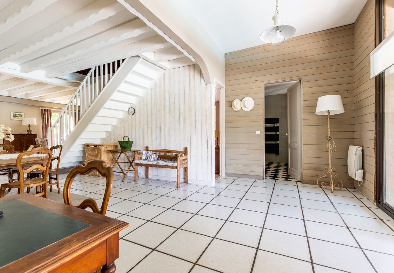 House in Andernos-les-Bains - 400m from the beach, house for 12 with a pool