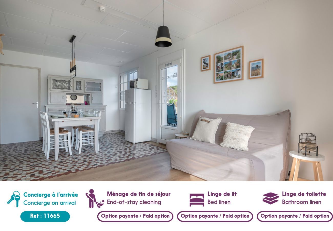Apartment in Préfailles - Flat for 4 with large garden