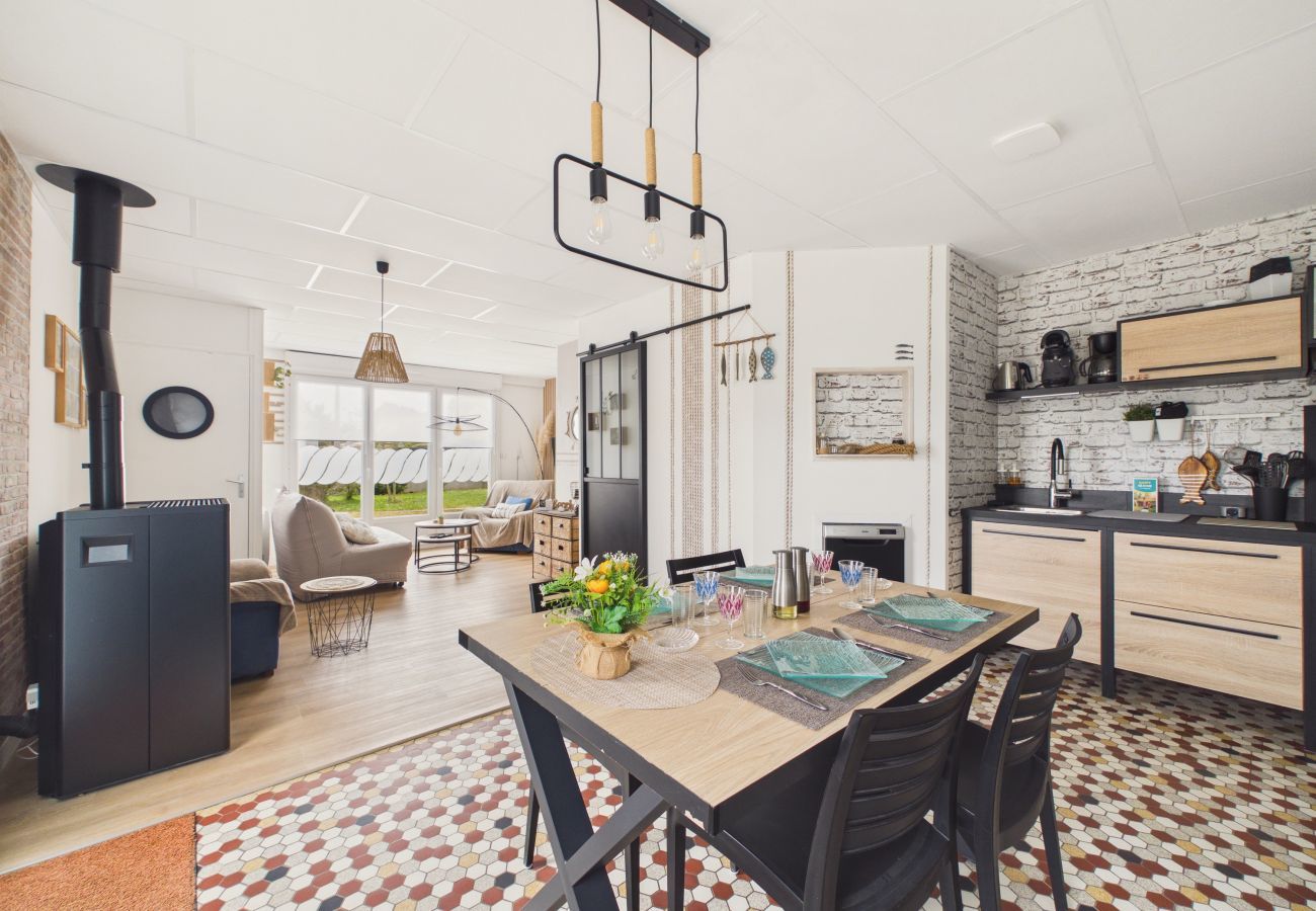 Apartment in Préfailles - Flat for 4 with large garden