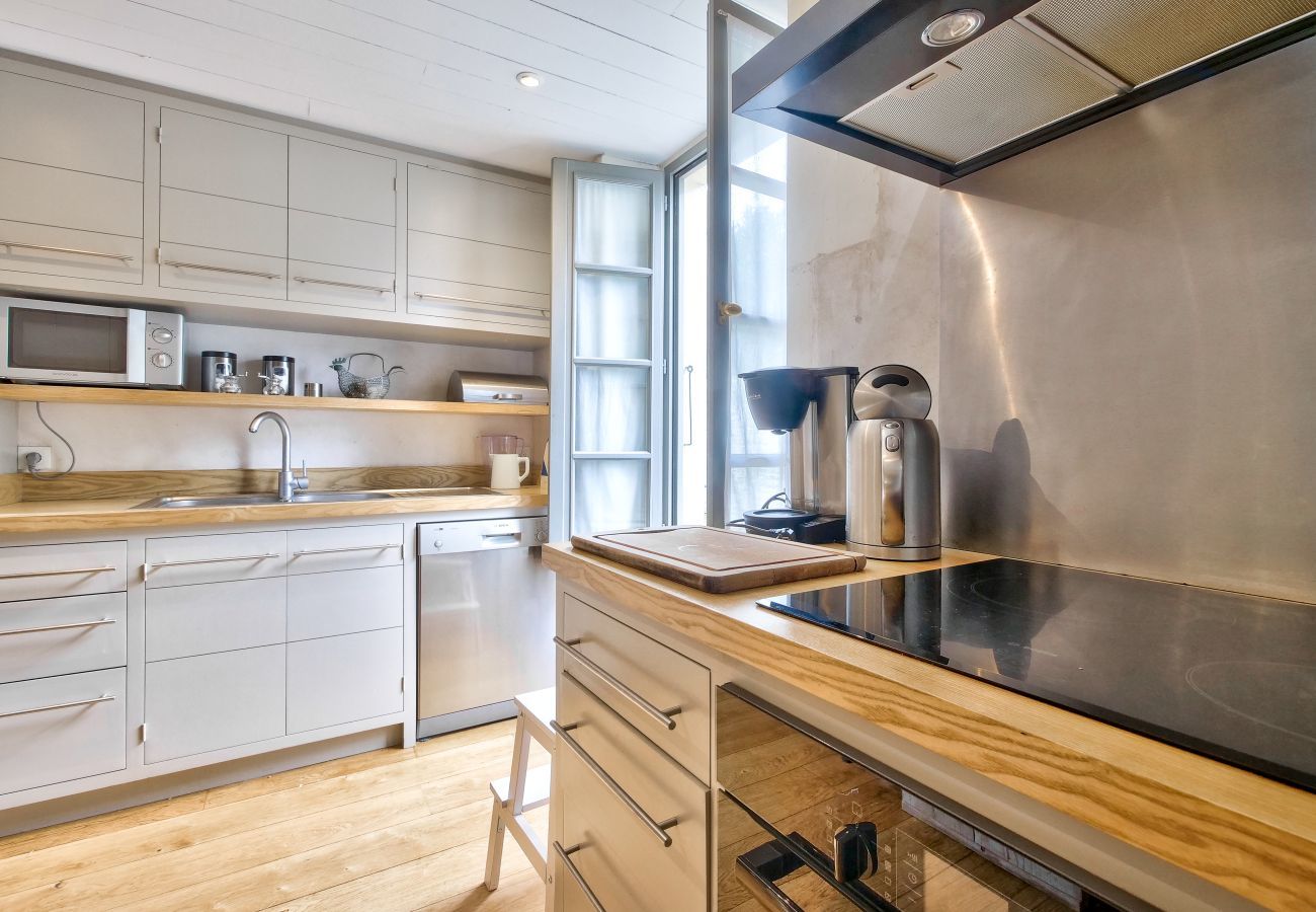 House in La Flotte - Charming house for 2 - 500m from the beach