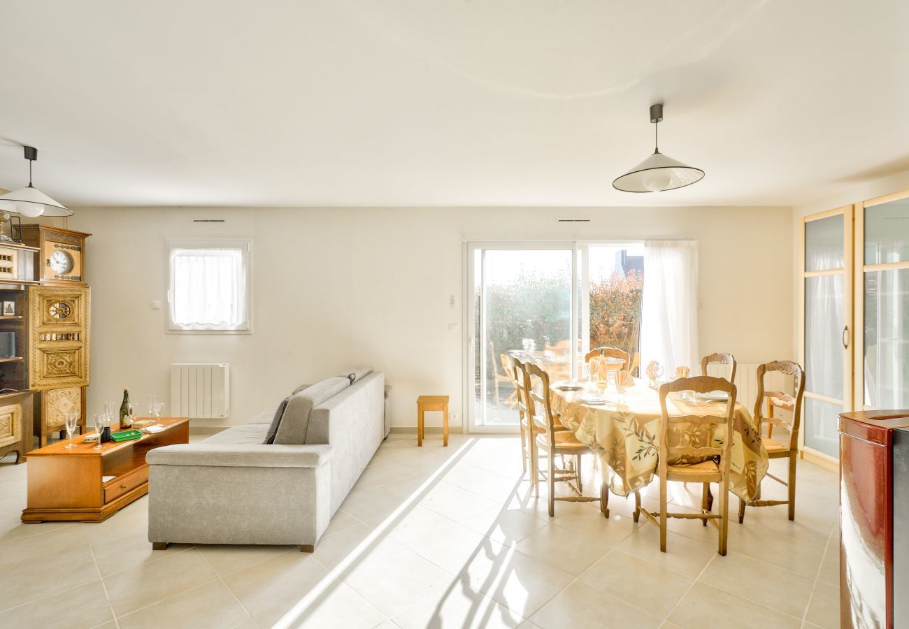 House in Plomeur - Pointe de la Torche 5km- House for 4- Surfers