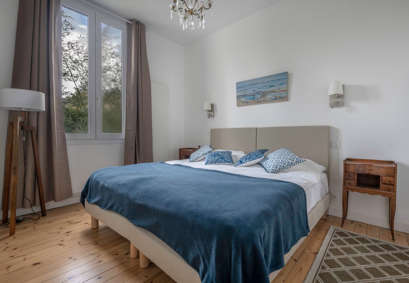 House in Le Pouliguen - 800m from the beach - big house for 8