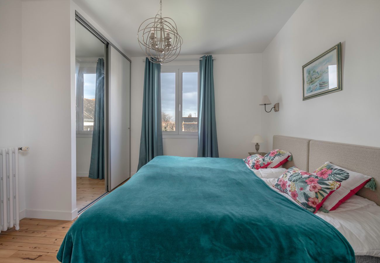 House in Le Pouliguen - 800m from the beach - big house for 8
