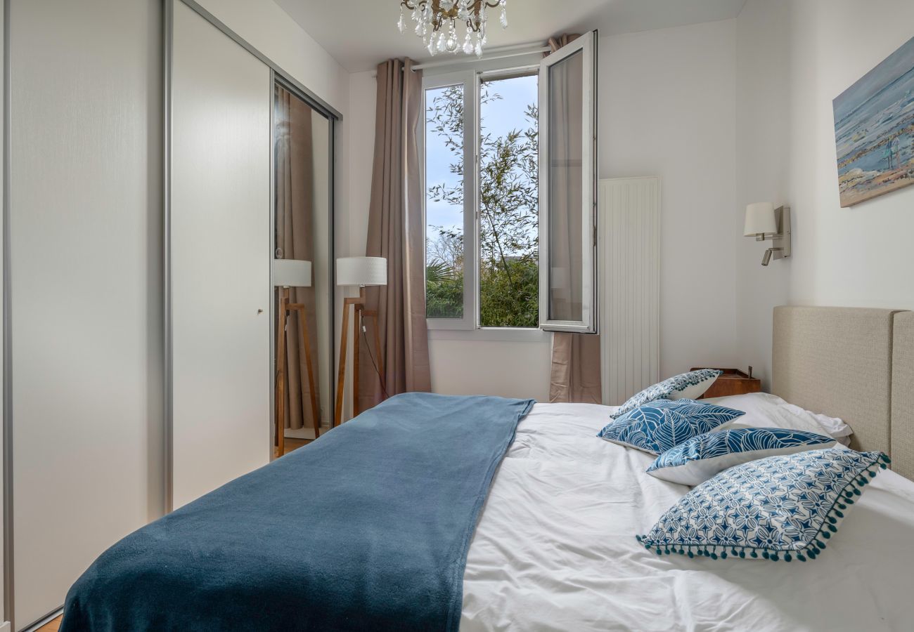 House in Le Pouliguen - 800m from the beach - big house for 8