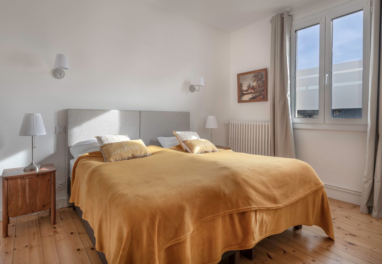 House in Le Pouliguen - 800m from the beach - big house for 8