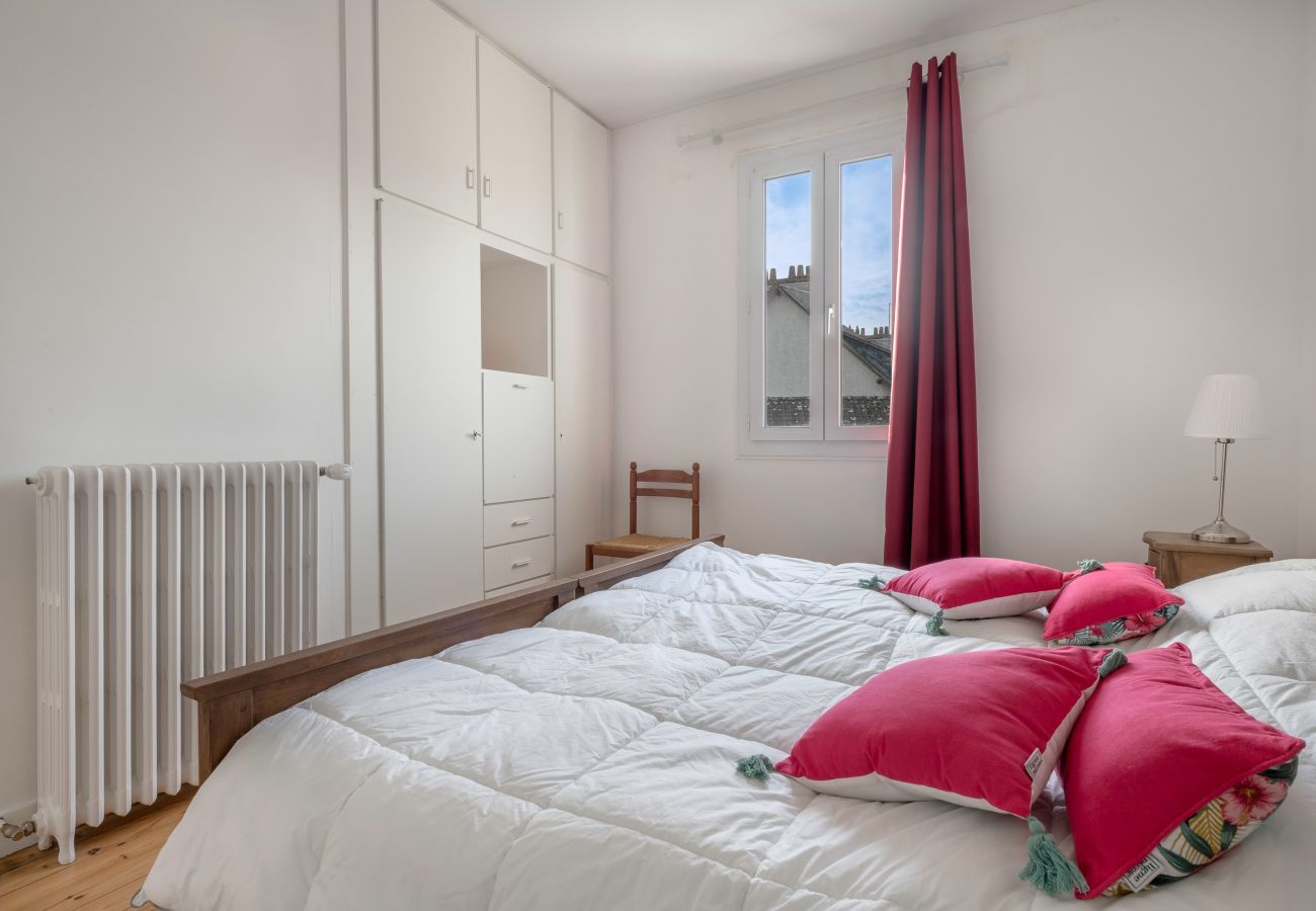 House in Le Pouliguen - 800m from the beach - big house for 8