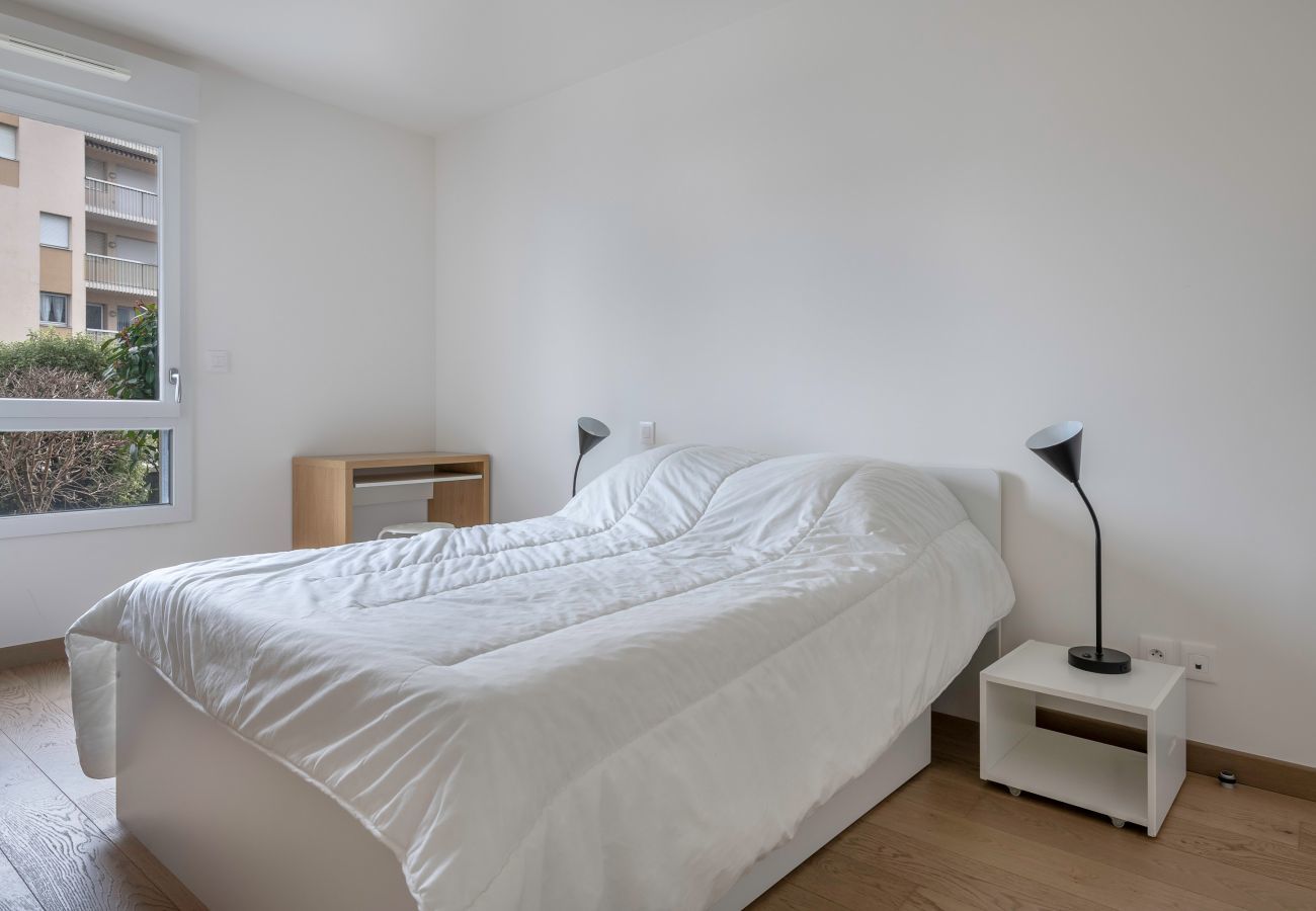 Apartment in Le Pouliguen - A trip to Le Pouliguen at 150m from the harbour