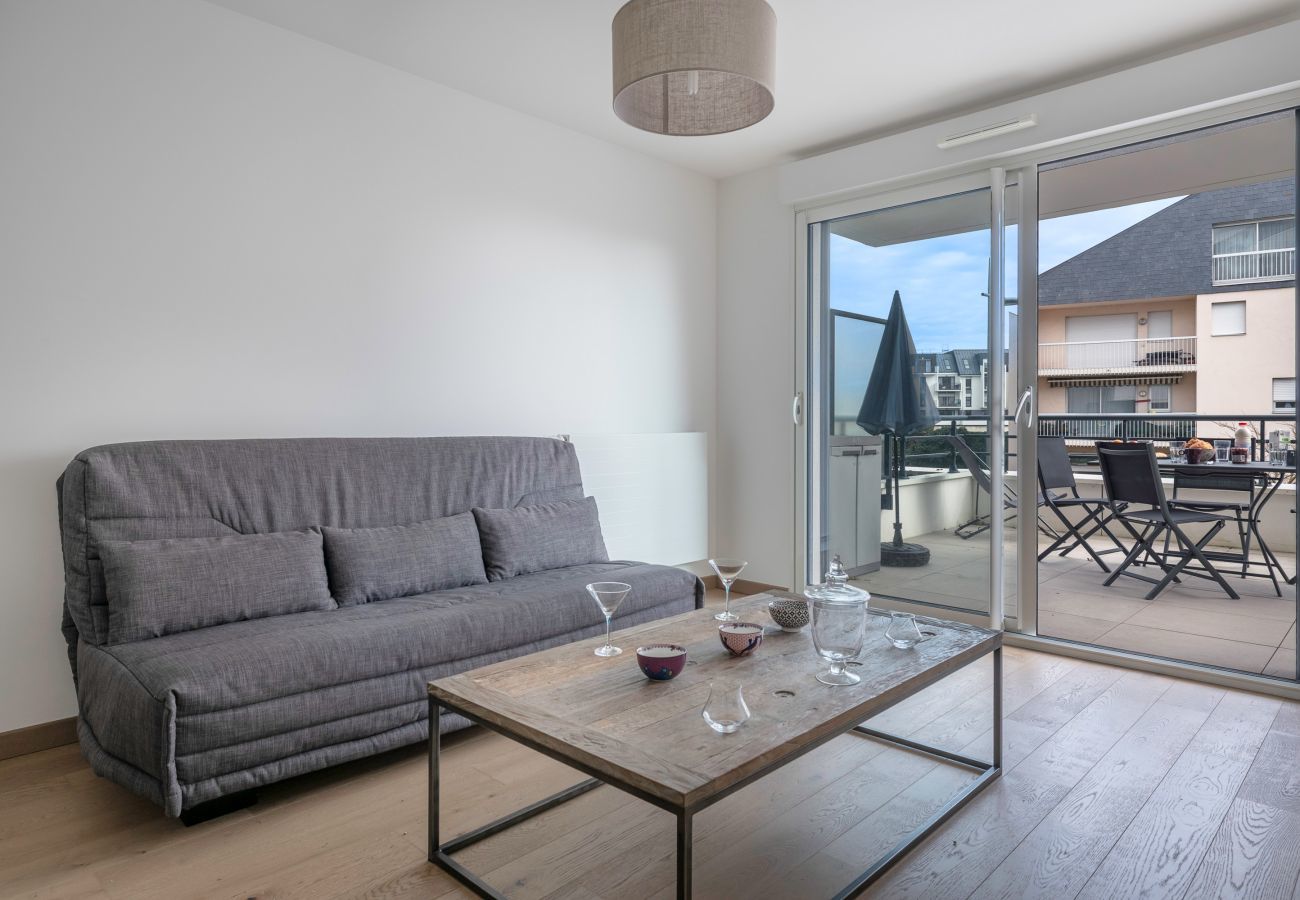 Apartment in Le Pouliguen - A trip to Le Pouliguen at 150m from the harbour