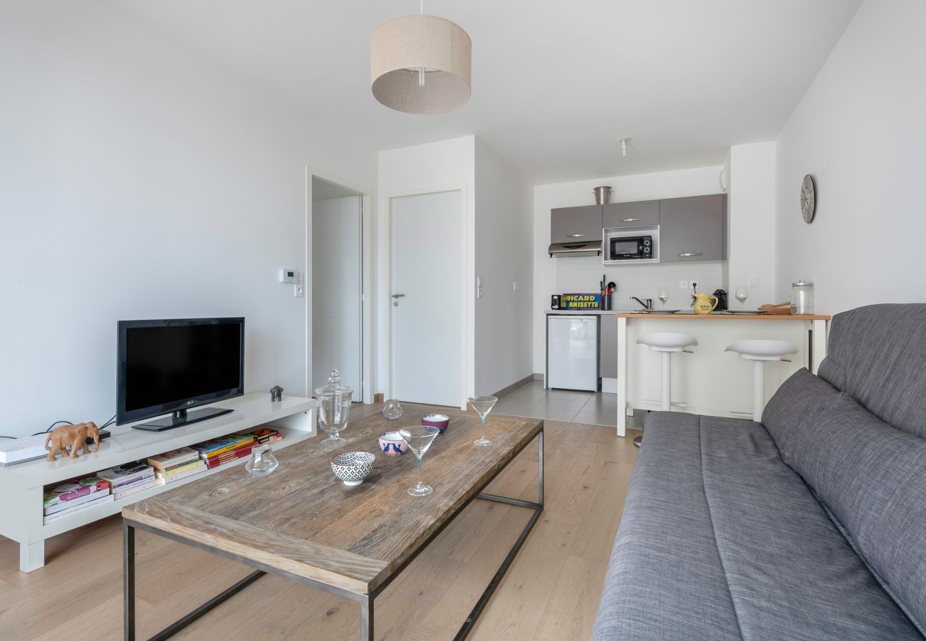 Apartment in Le Pouliguen - A trip to Le Pouliguen at 150m from the harbour