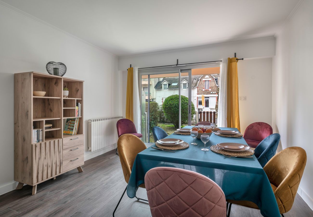 Apartment in La Baule-Escoublac - Apartment for 4 - centre - 500m from the beach 