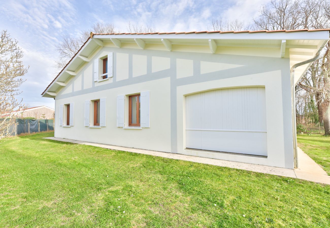 House in Lanton - Lanton - 700m beach - Garden and charm