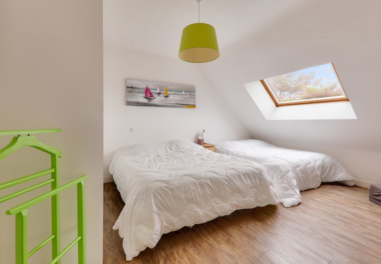 House in Saint-Pierre-Quiberon - House for 8 -Pool - 550 m from the beach