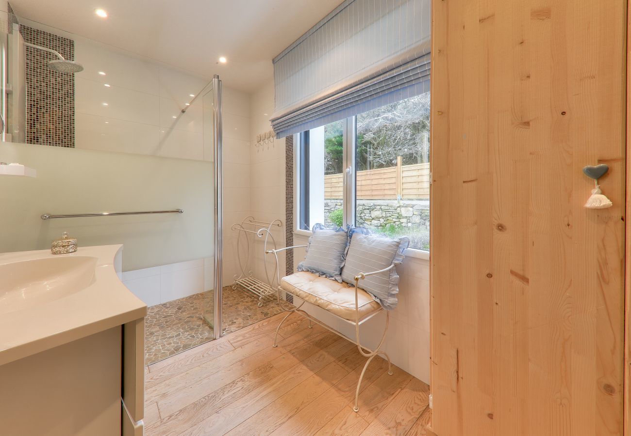 House in Saint-Pierre-Quiberon - House for 8 -Pool - 550 m from the beach