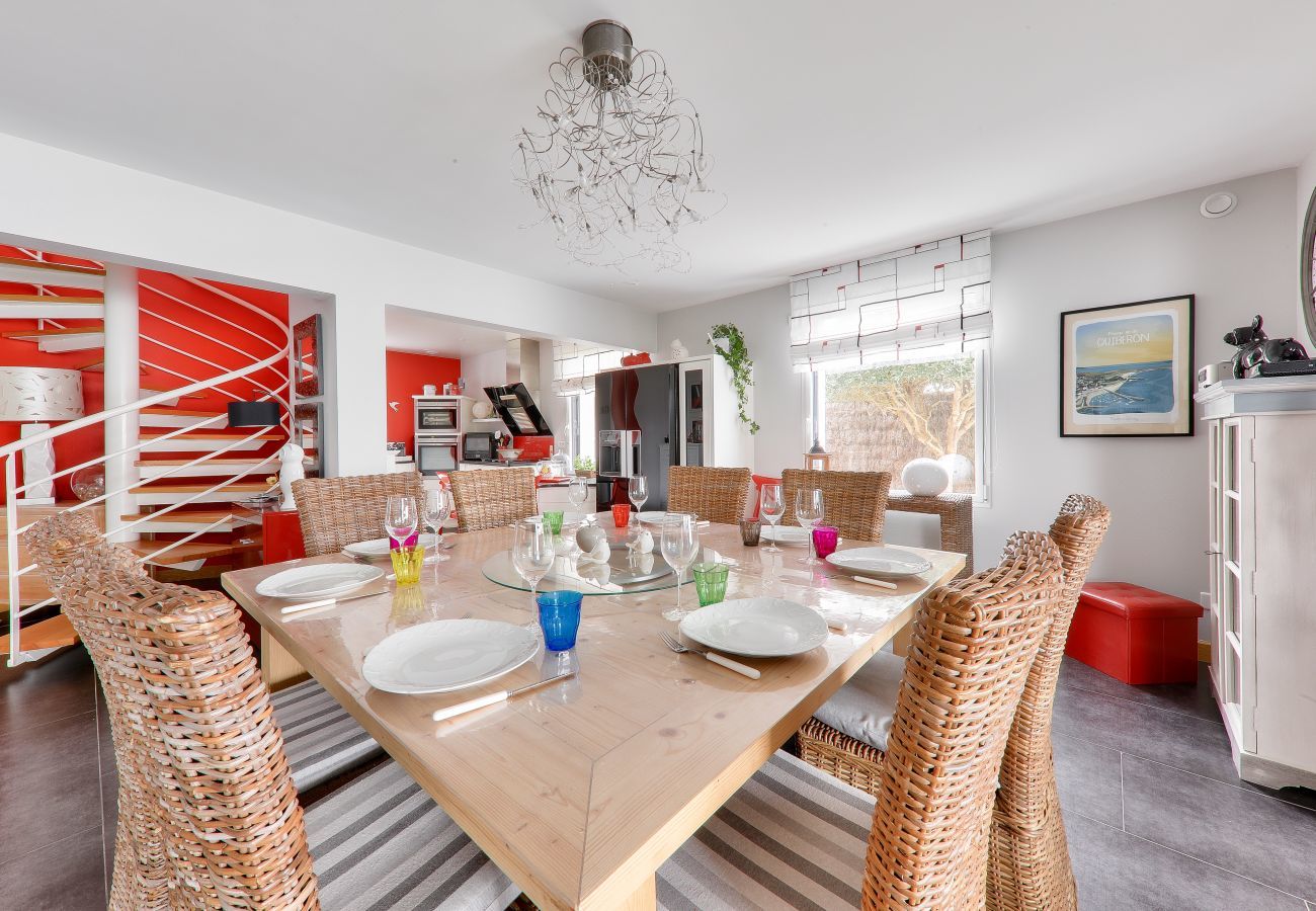 House in Saint-Pierre-Quiberon - House for 8 -Pool - 550 m from the beach