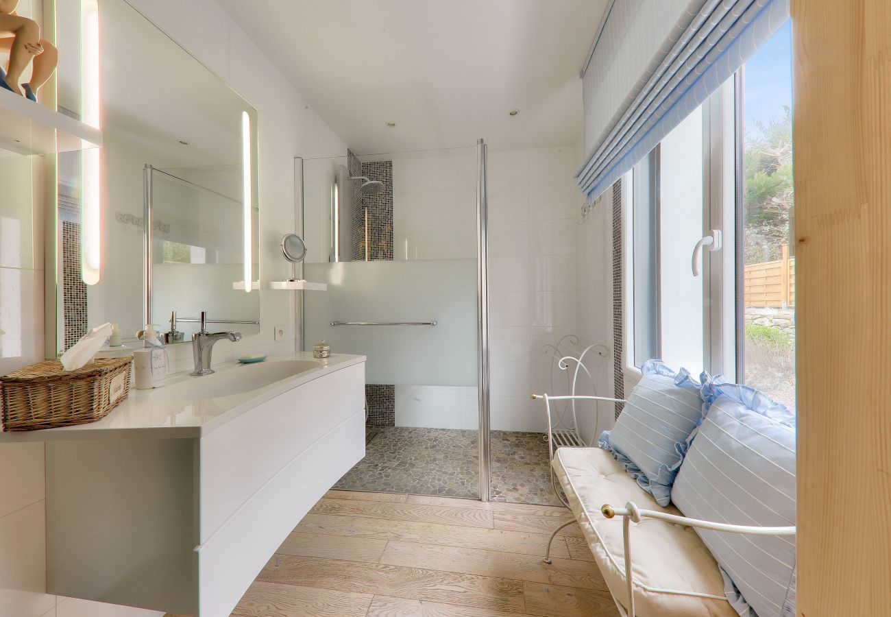 House in Saint-Pierre-Quiberon - House for 8 -Pool - 550 m from the beach