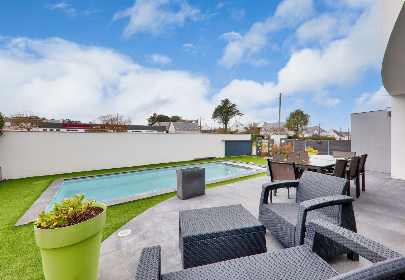 House in Saint-Pierre-Quiberon - House for 8 -Pool - 550 m from the beach
