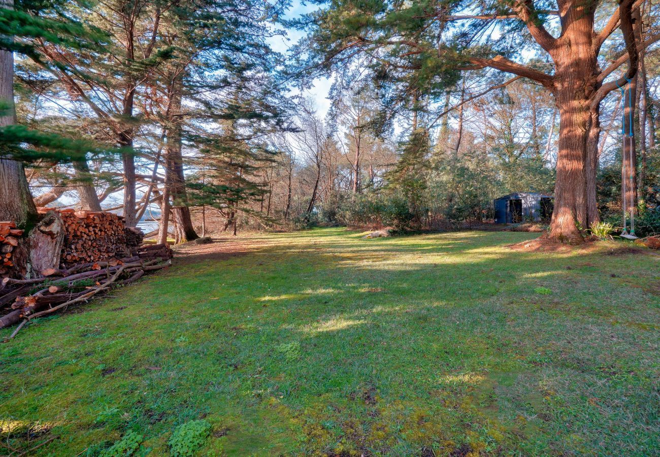 House in Loctudy - An exceptional address for 4 on Queffen Island