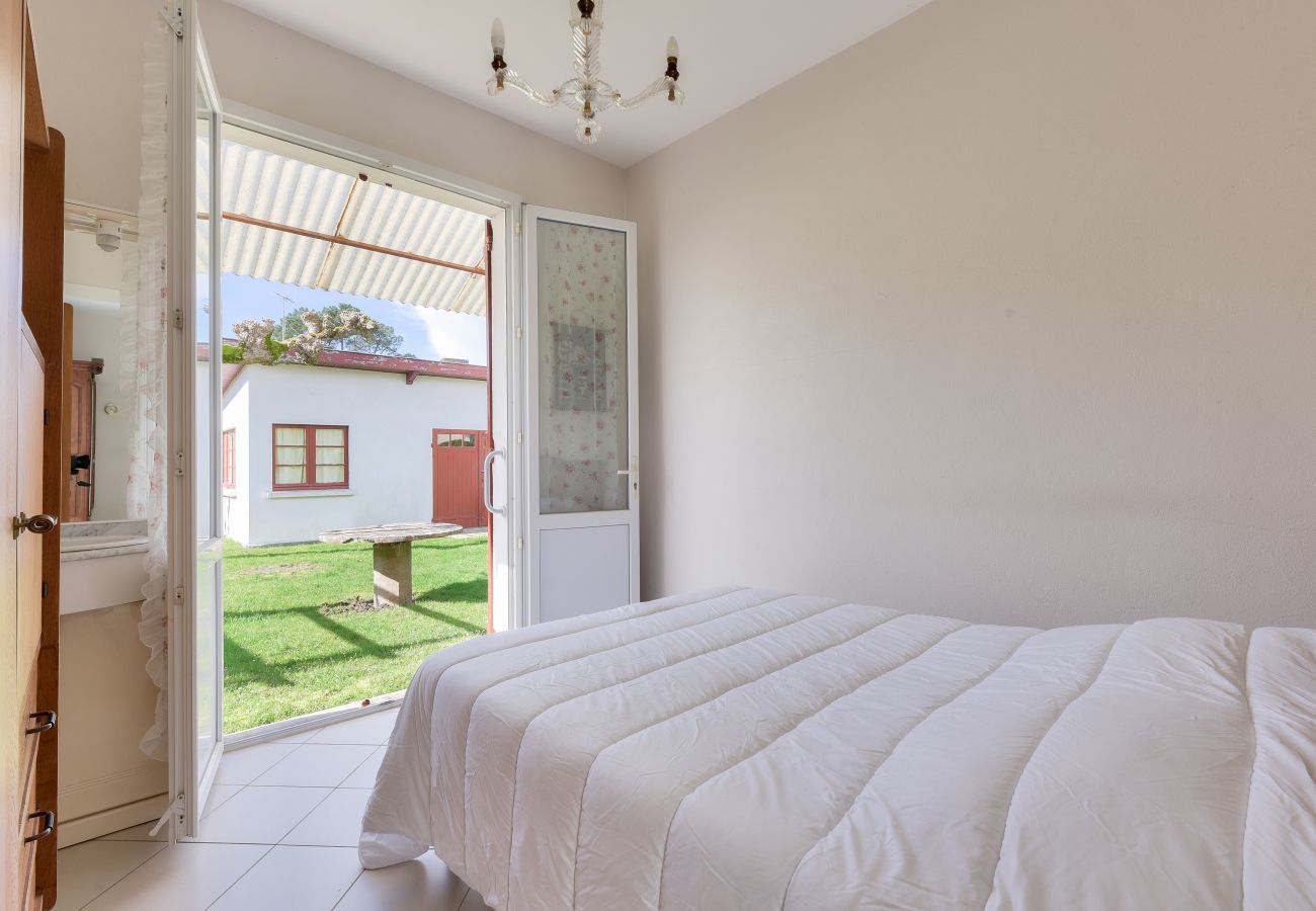 House in Andernos-les-Bains - A peaceful stopover for 4 in Andernos-les-Bains
