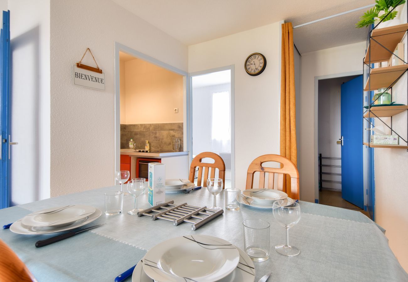 Apartment in Saint-Hilaire-de-Riez - 250m from the beach - Loggia - Flat for 4