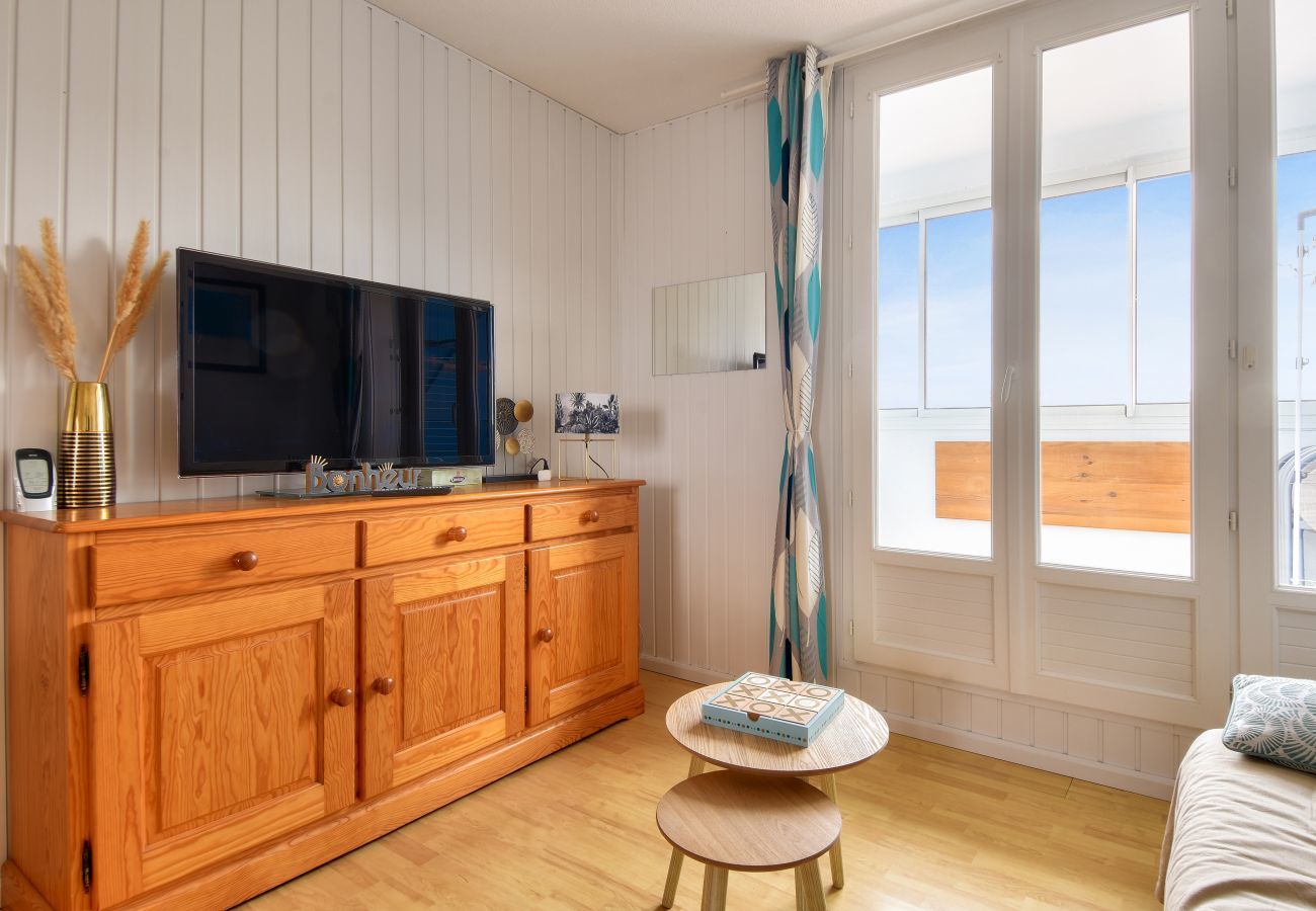 Apartment in Saint-Hilaire-de-Riez - 250m from the beach - Loggia - Flat for 4