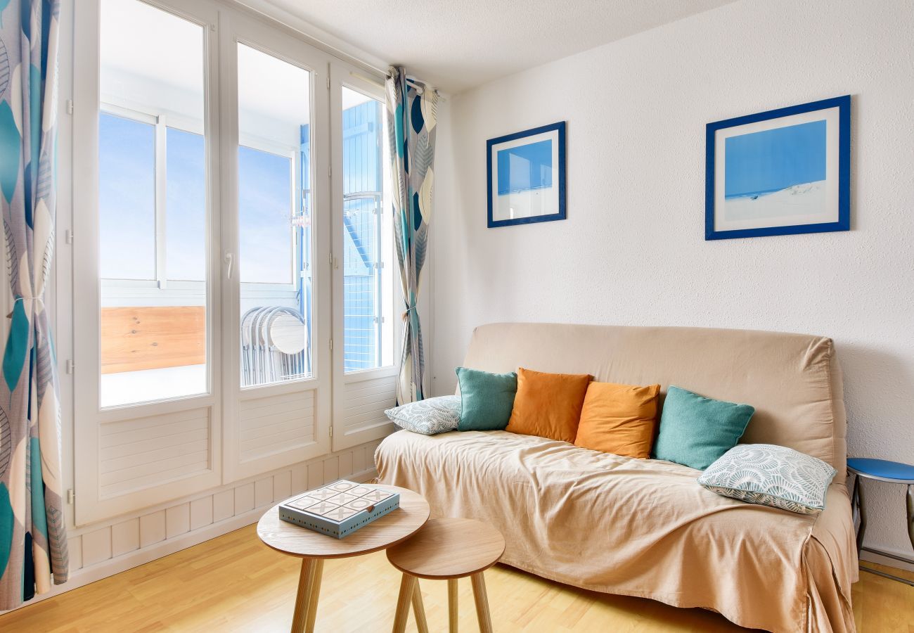 Apartment in Saint-Hilaire-de-Riez - 250m from the beach - Loggia - Flat for 4