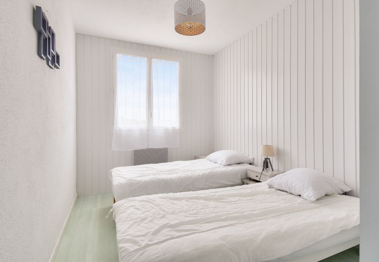Apartment in Saint-Hilaire-de-Riez - 250m from the beach - Loggia - Flat for 4