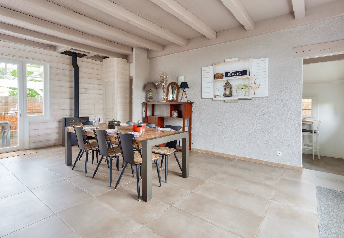 House in Andernos-les-Bains - 350m from Betey's beach- House for 9 with a pool