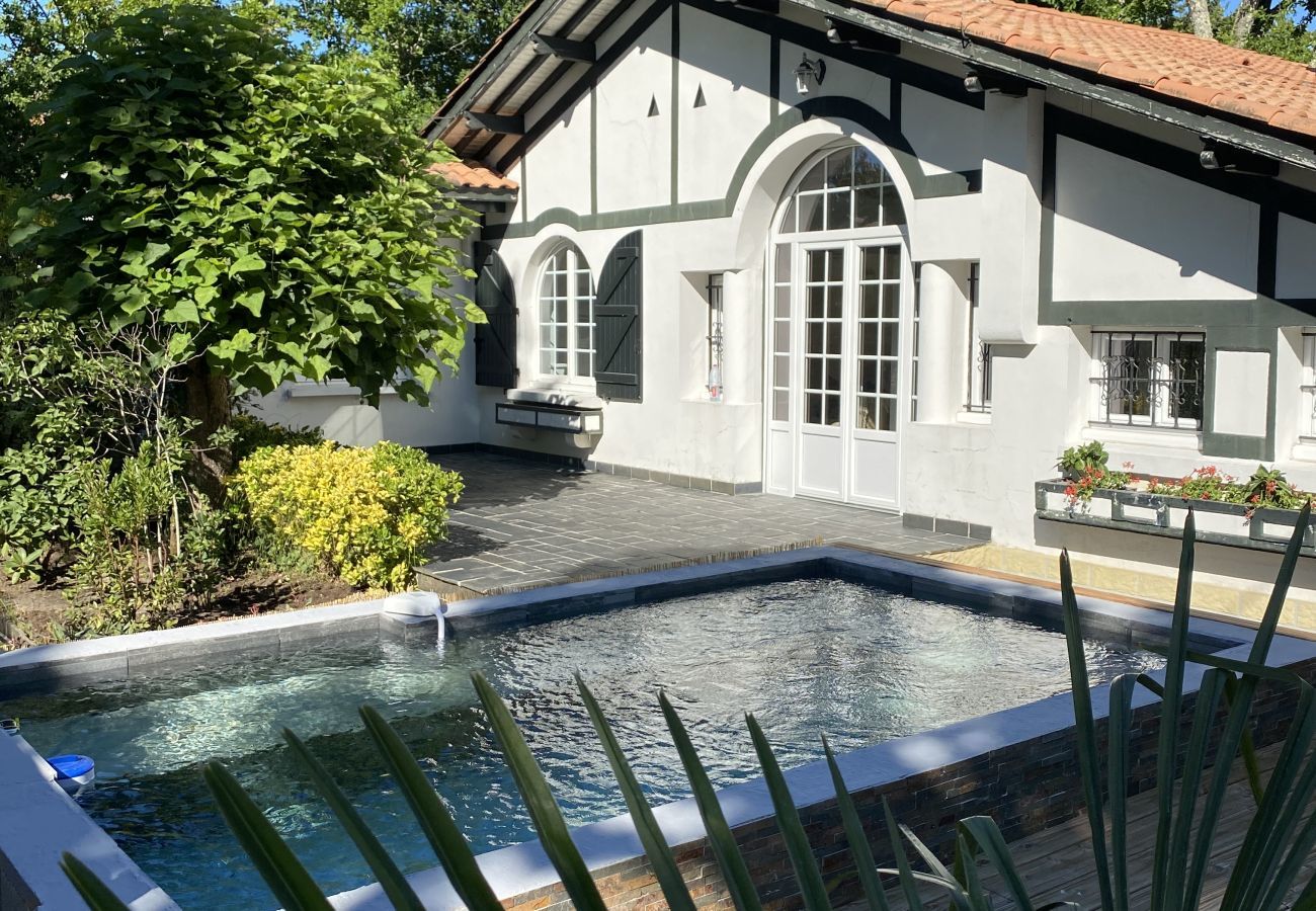 House in Andernos-les-Bains - 350m from Betey's beach- House for 9 with a pool