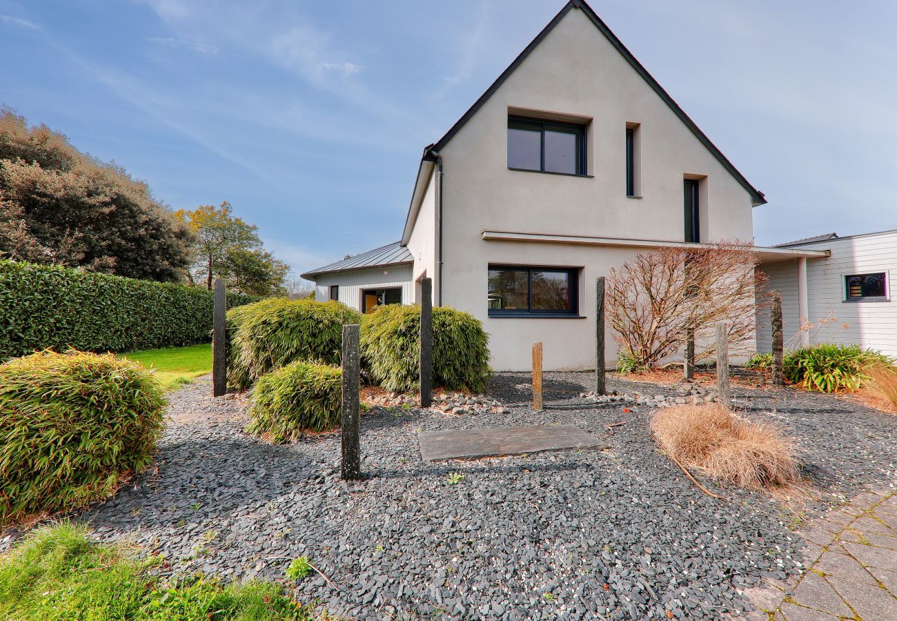 House in Saint-Armel - House with swimming pool for ten people