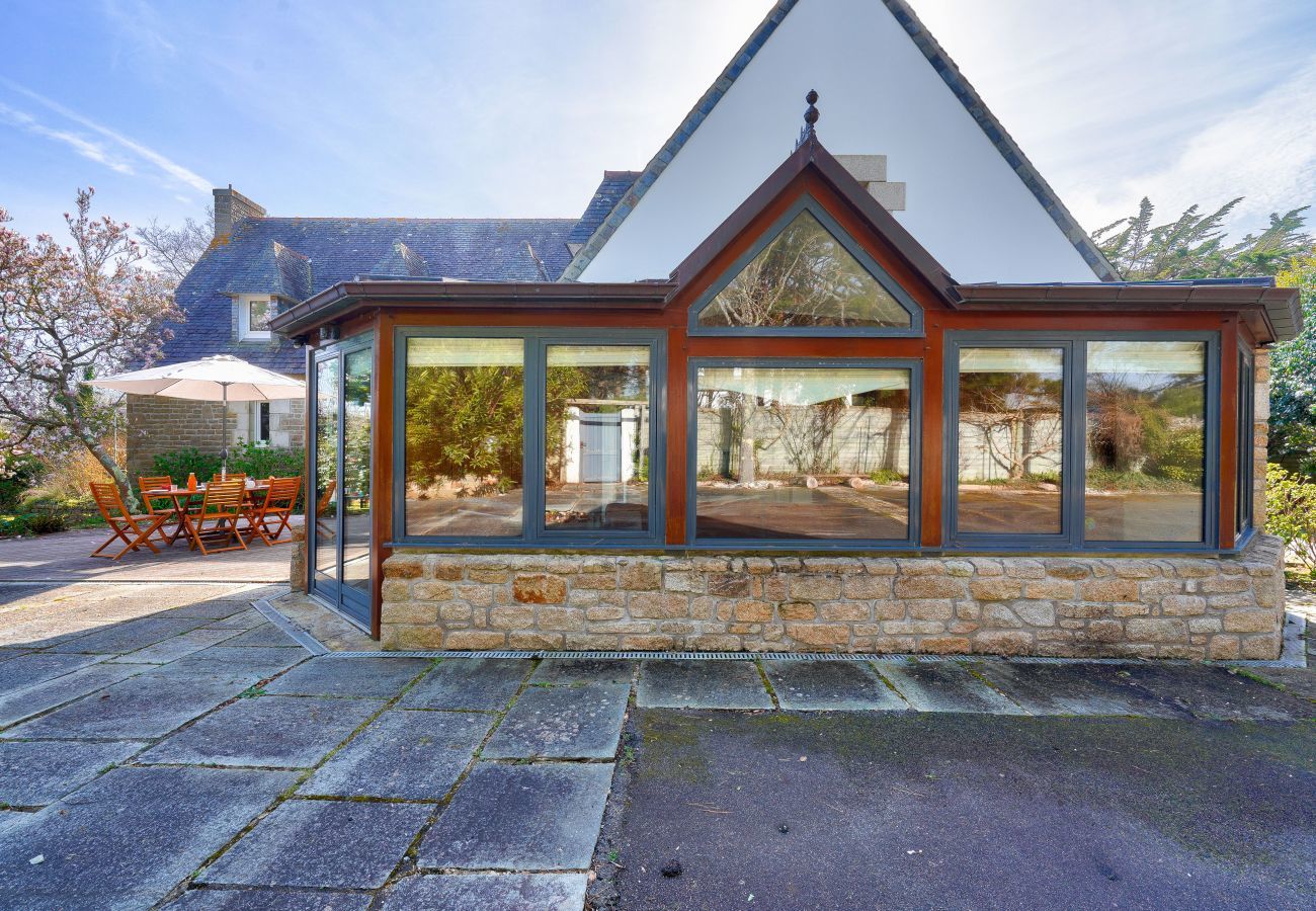 House in Penmarch - 700m beach- sauna+ hammam- house for 12