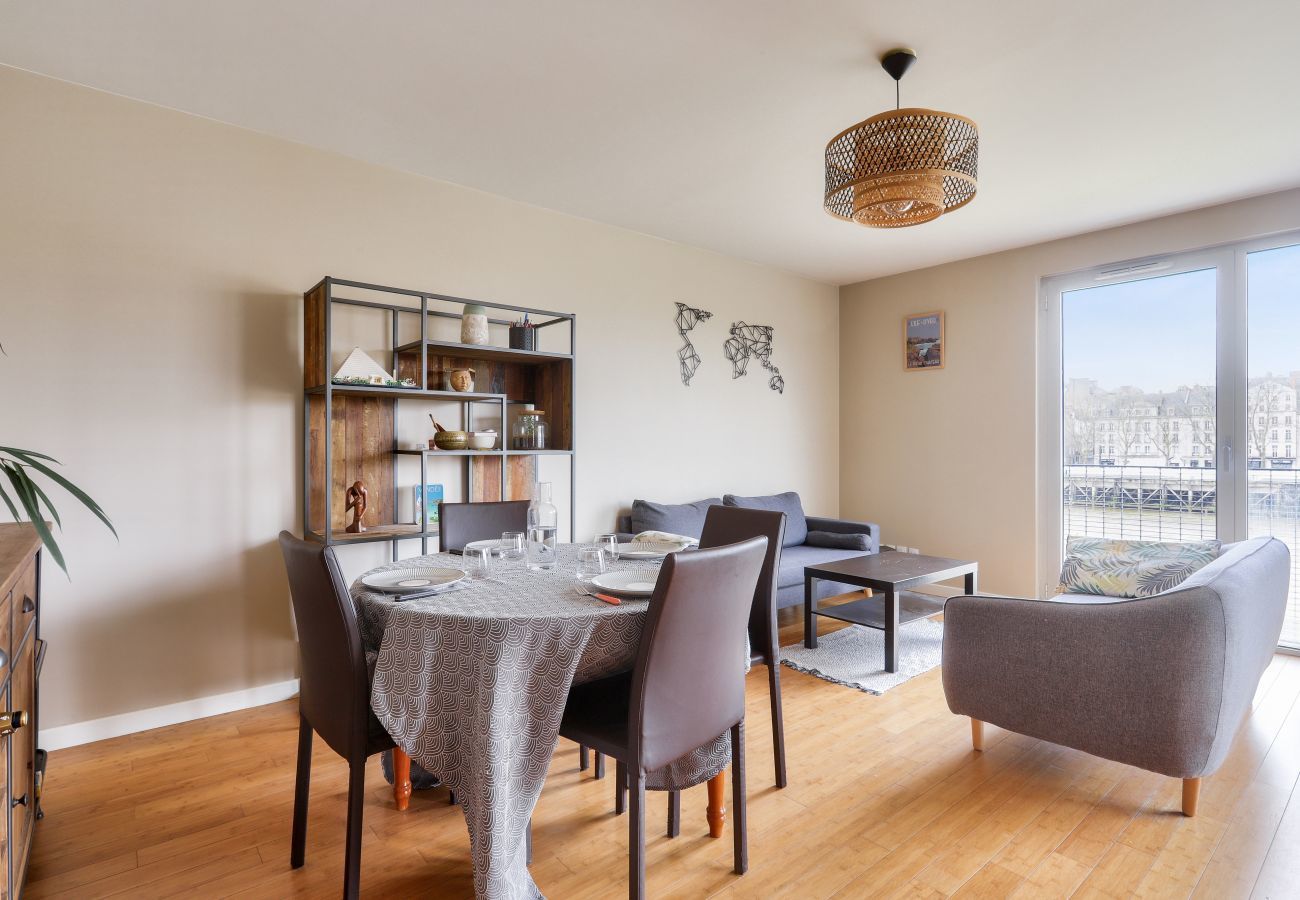 Apartment in Nantes - Stay on the Ile de Nantes overlooking the Loire