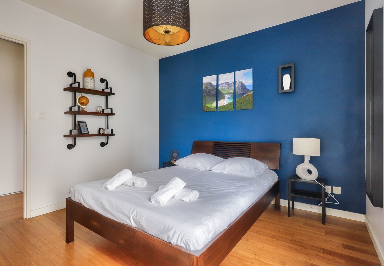 Apartment in Nantes - Stay on the Ile de Nantes overlooking the Loire