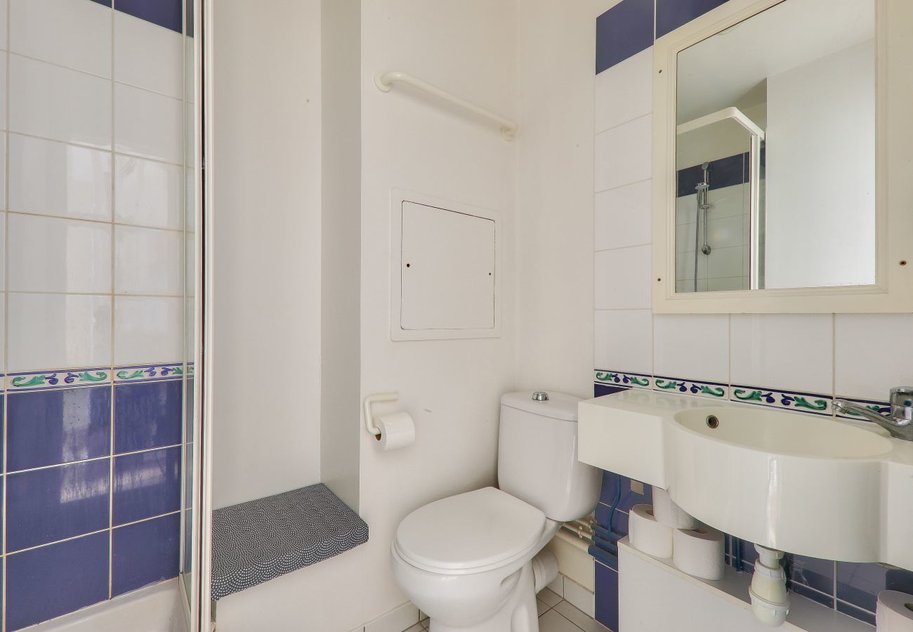 Apartment in Arzon - Relaxation and harbour views in Arzon - Pool