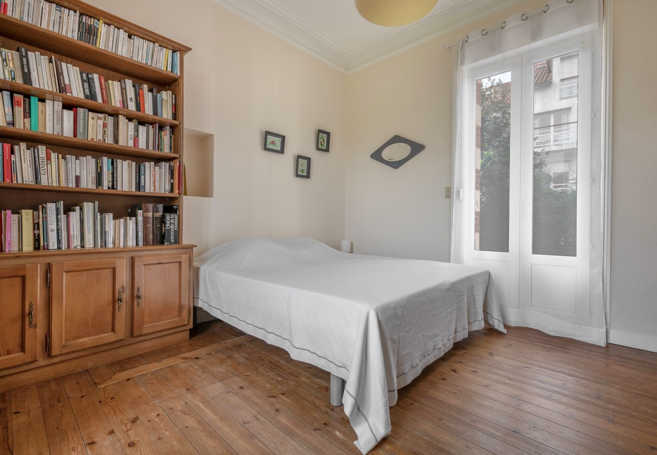 House in La Bernerie-en-Retz - House for 6 in Bernerie , 270m from the beach