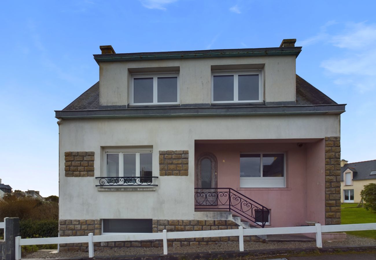 House in Plonéour-Lanvern - Beautiful house for 6 - Discover the Pays Bigouden 