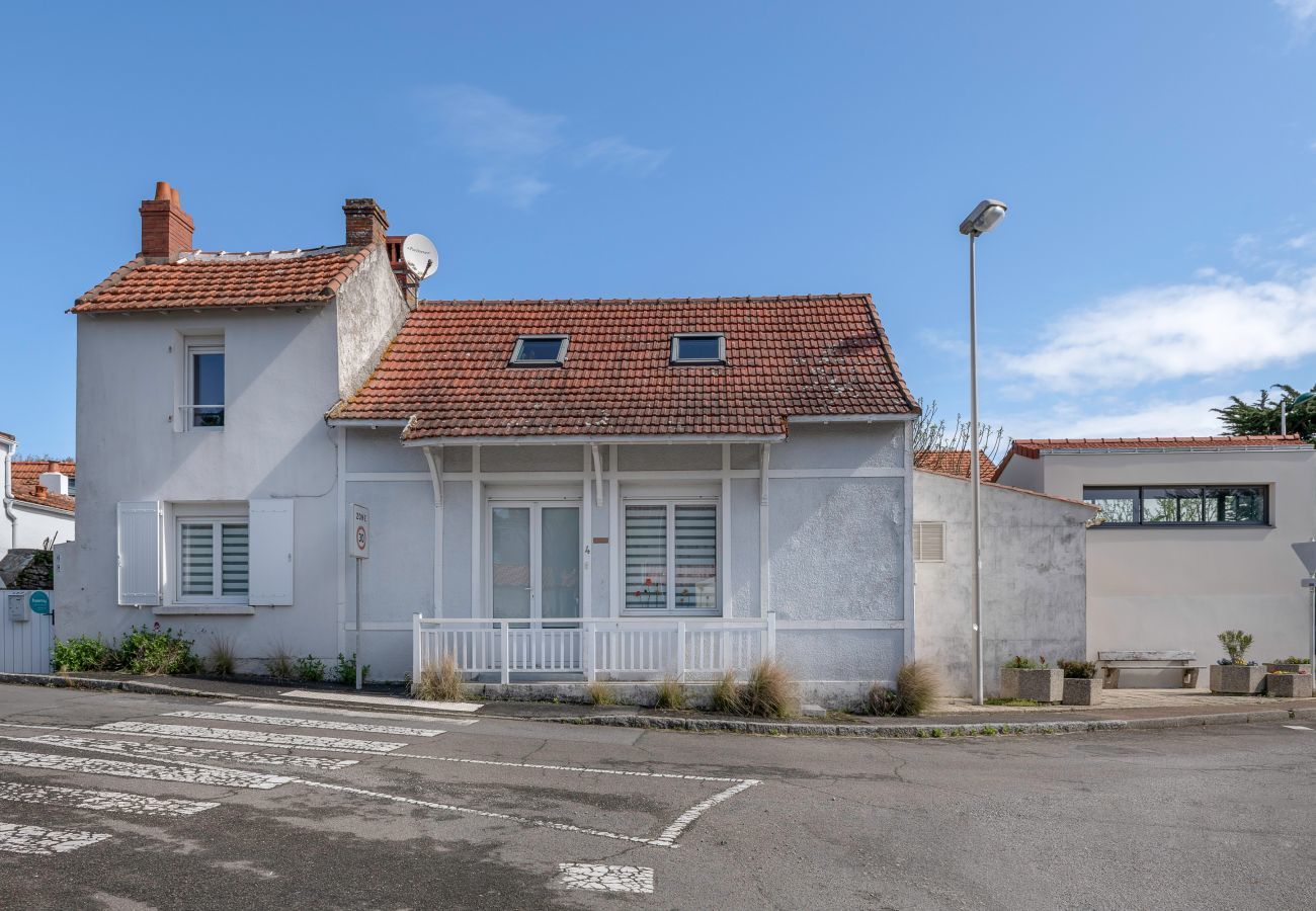 House in Préfailles - Charming house with swimming pool in Préfailles